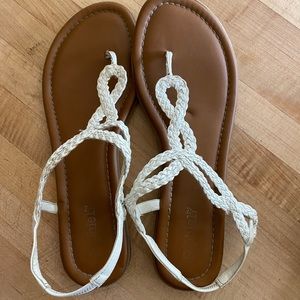 Women’s sandals